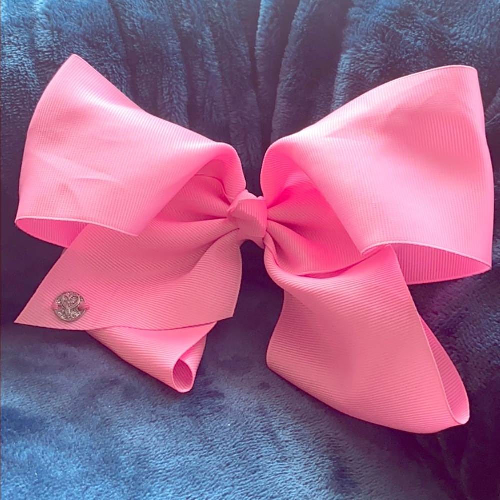 JOJO SIWA BOW